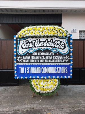 Papan Bunga Duka di Babakan